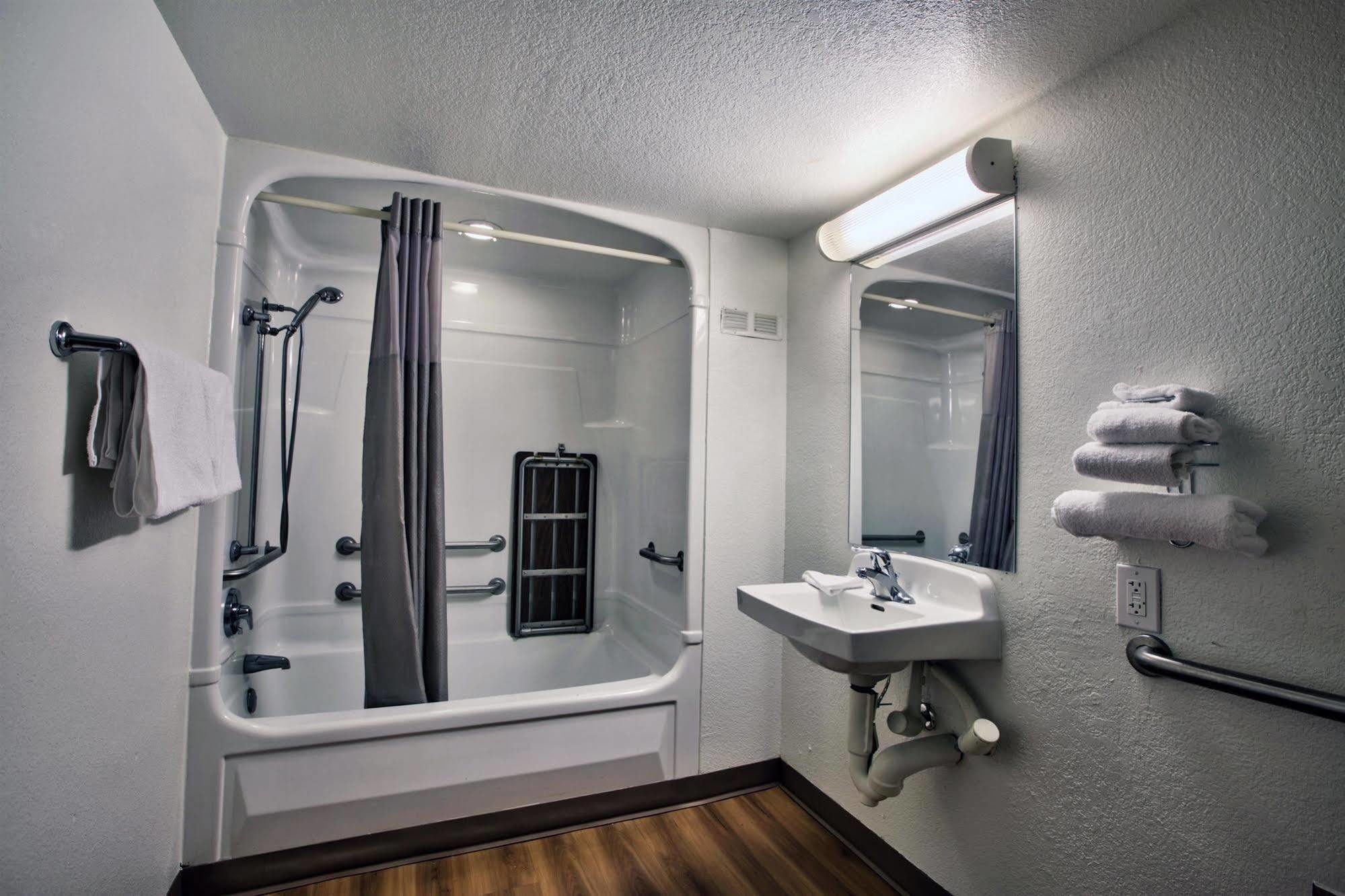 Motel 6-Tallahassee, Fl - Downtown المظهر الخارجي الصورة